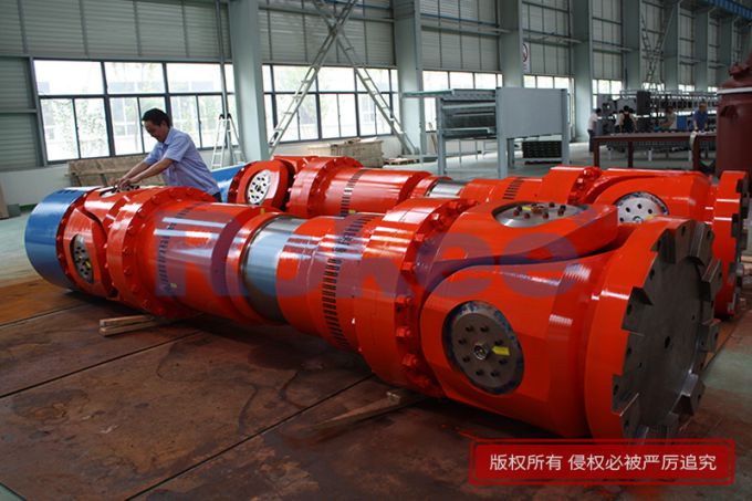 Metallurgical steel rolling universal shaft