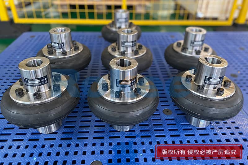 LLA Rubber Tire Coupling